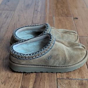 UGG Tasman ll Chestnut Tan Suede Slippers